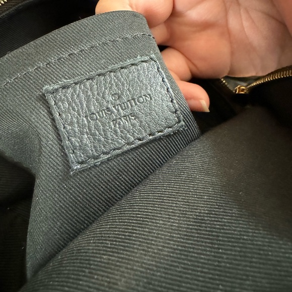 Louis Vuitton Palm Springs PM - Picture 15 of 15